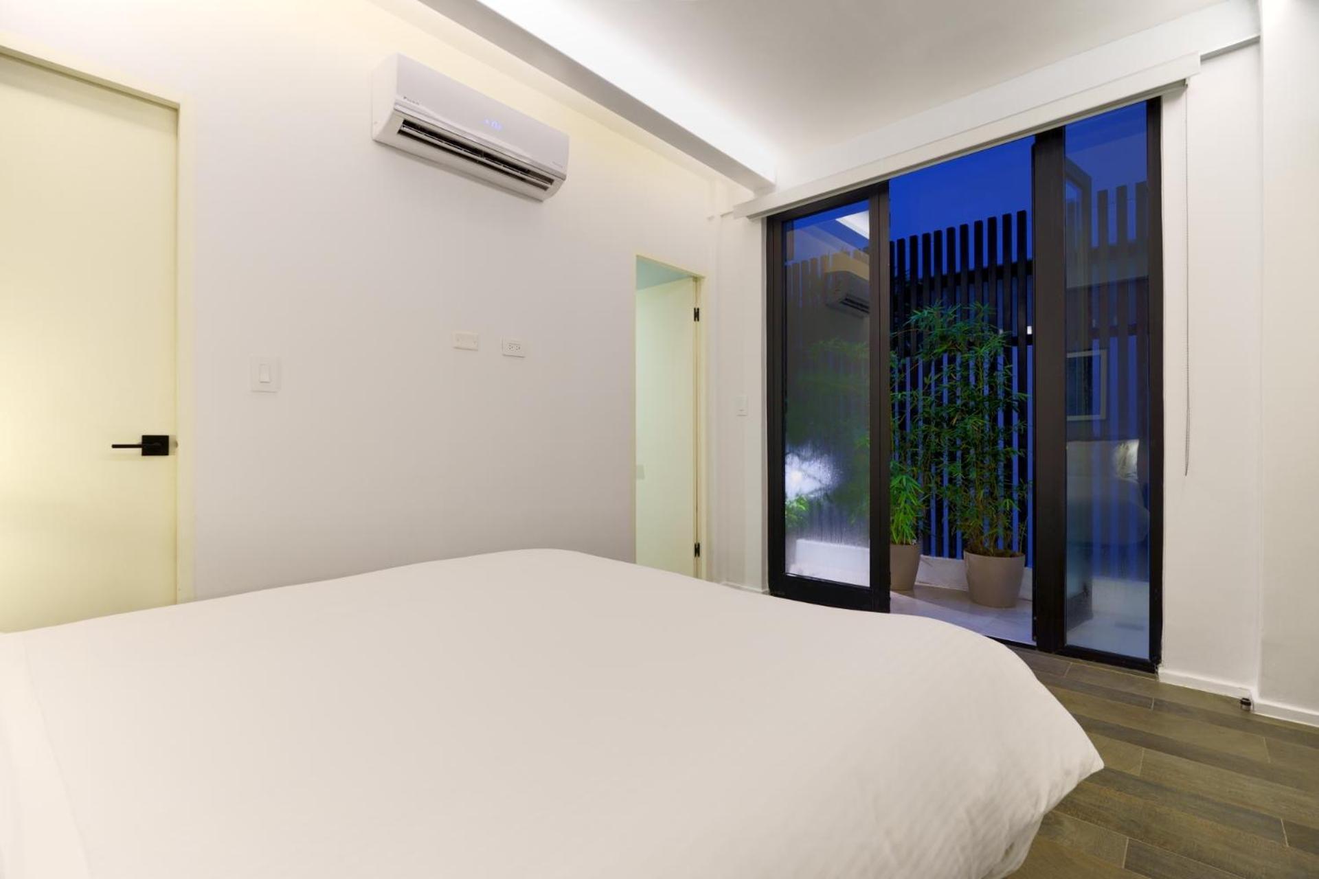 Sunny 2br With Pool In Casco Antiguo Apartment Panama City
