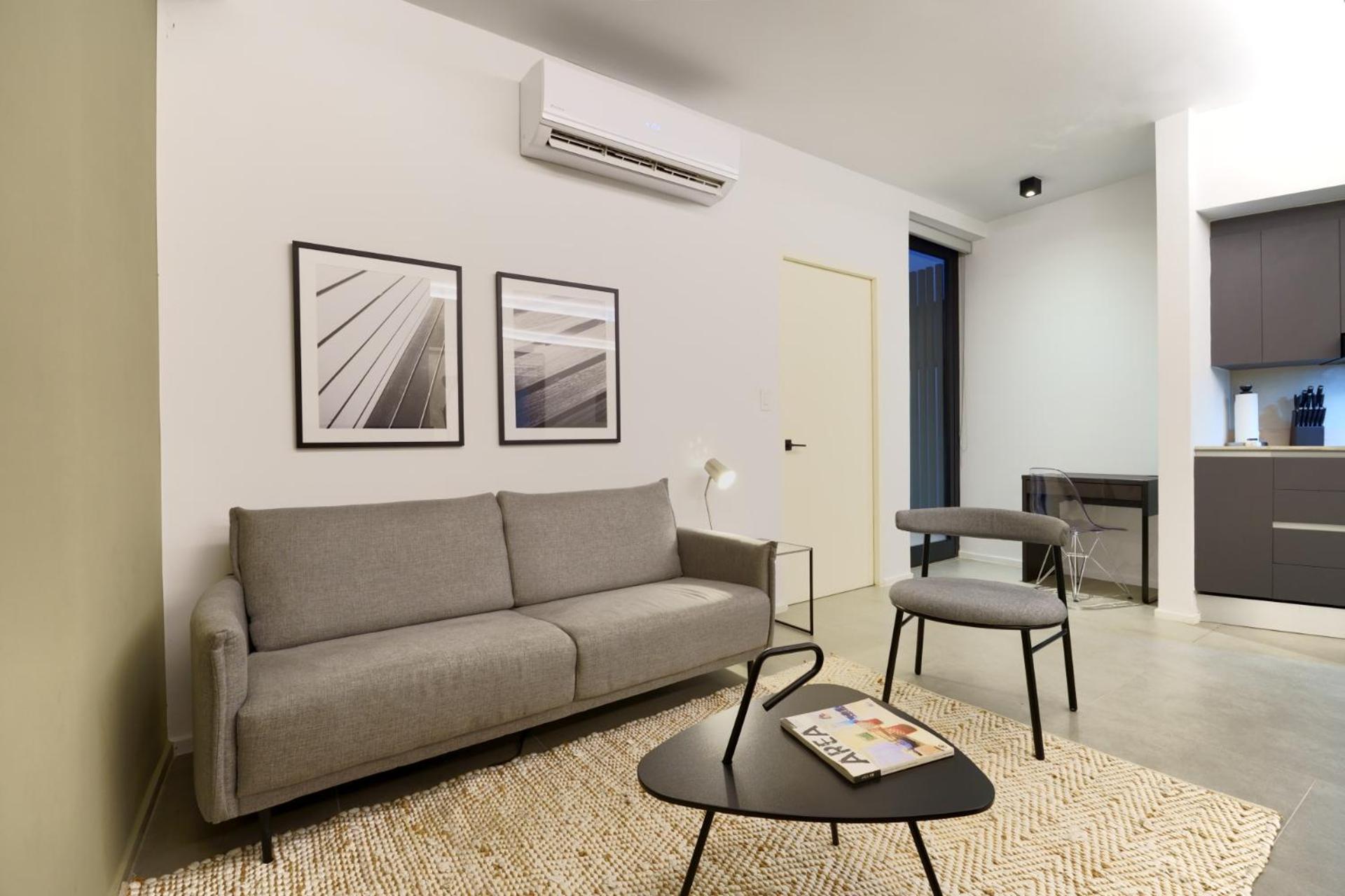 Sunny 2br With Pool In Casco Antiguo *